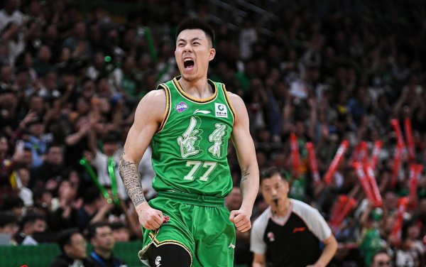 驰赢策略 张镇麟接班人！辽篮25岁前锋上位，熬走两前辈，4年前让杜锋服气